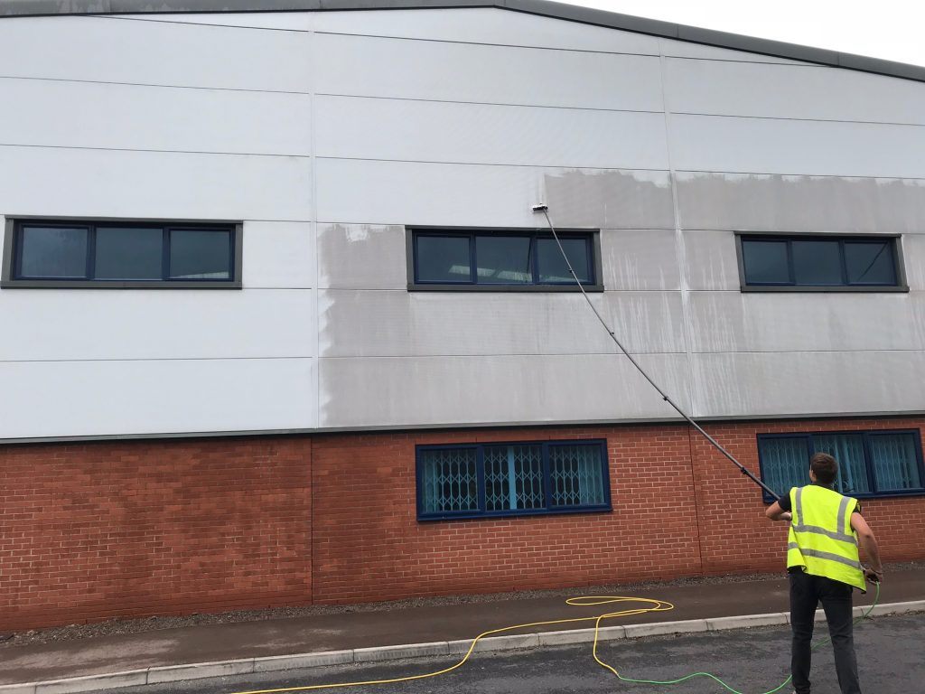 cladding cleaning services 